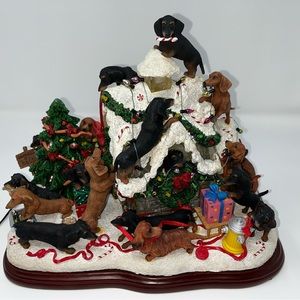 Danbury Mint Christmas dachshunds Dog house